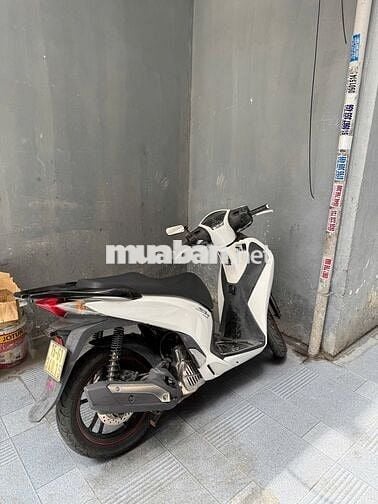 Bán xe sh 125i , đời 2014 ít đi xe đẹp!