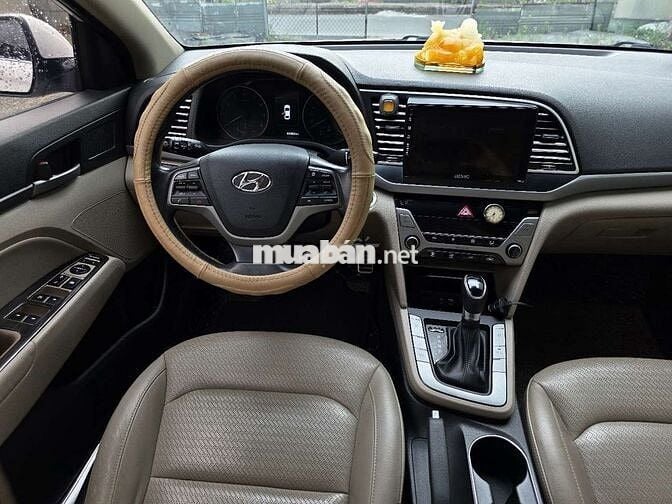 Hyundai Elantra 2.0 At Sx12.2018.Odo 6 vạn,rin đẹp