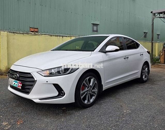 Hyundai Elantra 2.0 At Sx12.2018.Odo 6 vạn,rin đẹp