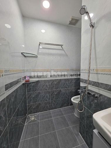 Căn góc 2 mặt hẻm 5m x 10m, sổ đẹp, gần mặt tiền Lê Văn Sỹ, Phú nhuậ
