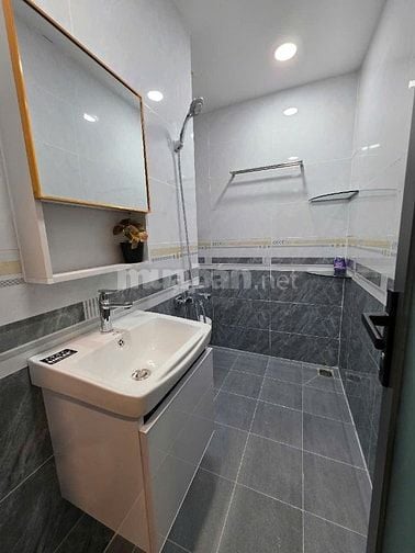 Căn góc 2 mặt hẻm 5m x 10m, sổ đẹp, gần mặt tiền Lê Văn Sỹ, Phú nhuậ