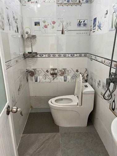Bán gấp nhà 4x20m 4 tầng KDC cao Lỗ P4Q8,