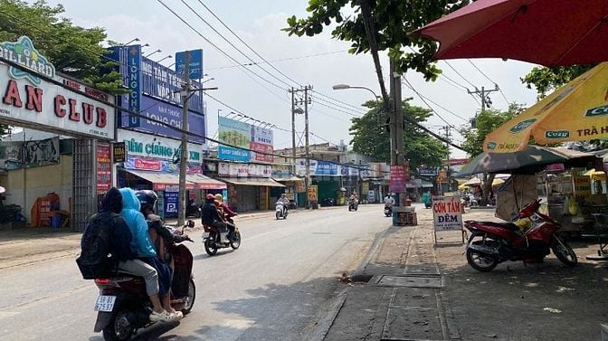 Bán đất dự án 10 mẫu Quận 2 cũ đường Nguyễn Duy Trinh (100m2) 10.5 tỷ