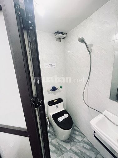 Cho thuê Phòng  ngõ 150 Trần Đại Nghĩa Dt 14-15-35m2 vskk 3 tr/1 th,
