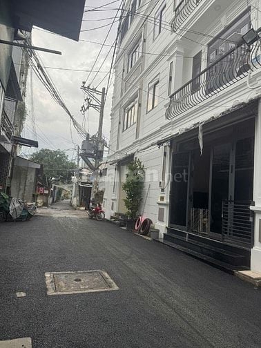 Bán nhà đẹp, HXH Tô Ngọc Vân, 40m2*5m,4 tầng BTCT chỉ 5T XÍU