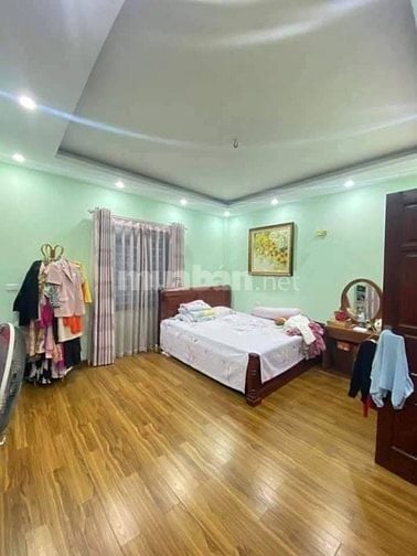 LÔ GÓC NGÕ THÔNG ĐÀO TẤN BA ĐÌNH NHÀ DÂN XÂY 35M ' 5T , NHỈNH 9 TỶ
