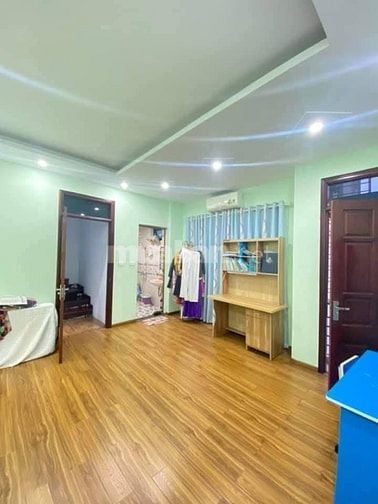 LÔ GÓC NGÕ THÔNG ĐÀO TẤN BA ĐÌNH NHÀ DÂN XÂY 35M ' 5T , NHỈNH 9 TỶ