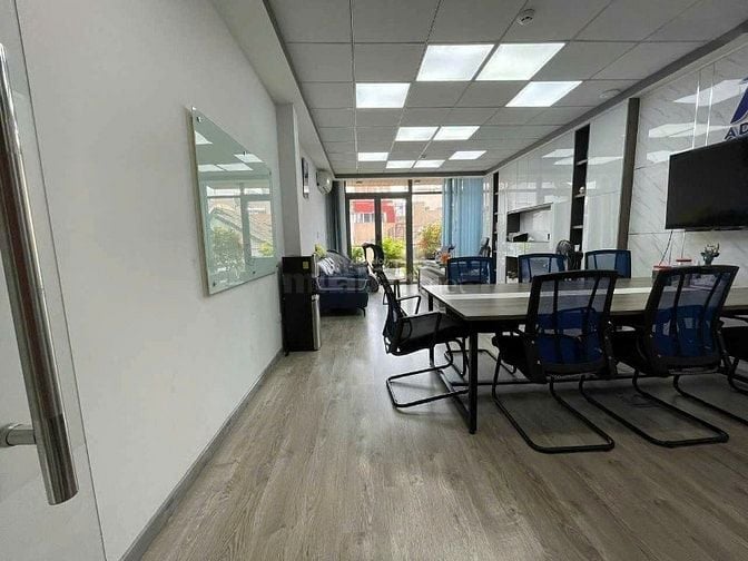 Kẹt tiền bán gấp nhà MT ĐẶNG DUNG, Tân Định Quận 1, DT 4*18m, 5 Tầng, 
