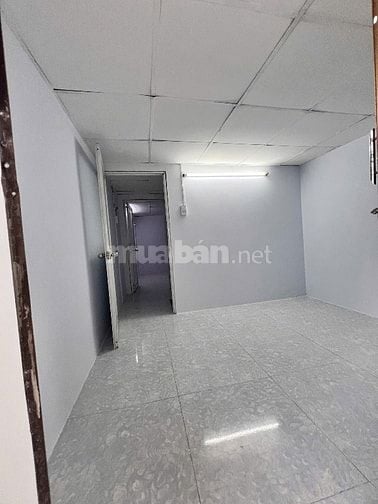 Nhà bán Gần bến xe Quận 8-DT-3m x 7m)-1 trệt 1 lẩu)2 PN-1 toilet 