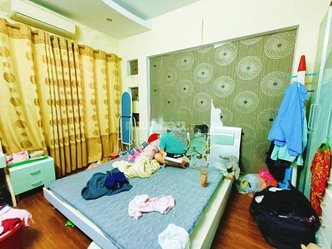 Siêu Phẩm mặt ngõ Kinh Doanh, 45M2 X 4 tầng , Mặt tiền 7M  tại Đống Đa