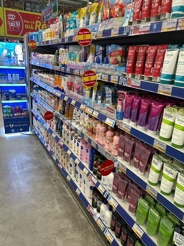 🍀 CẦN TUYỂN NV BÁN HÀNG VÀ PHỤ KHO KHÔNG CẦN KINH NGHIỆM, NGOẠI HÌNH 