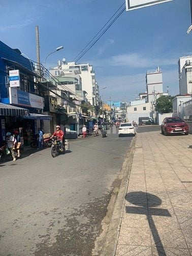 Cho Thuê Nhà Mặt Tiền 108 Nguyễn Đình Chiểu F4 Phú Nhuận