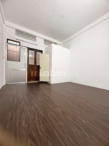 MẶT TIỀN BÙI MINH TRỰC Q 8, NGAY CHỢ KINH DOANH, DT 65M2 3 TẦNG. LỀ 5M