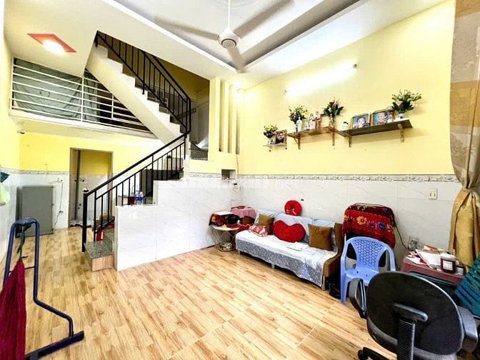 nhà đẹp bình tân ngay aeon mail một trệt một lầu giá chỉ 4.35 tỷ