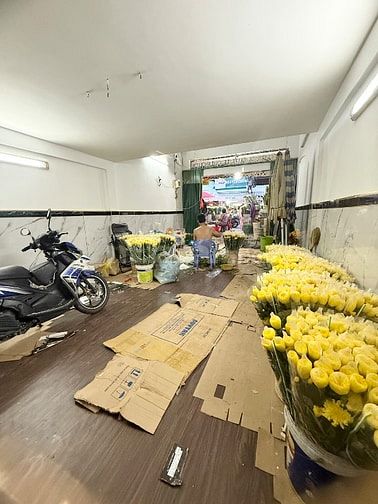 MẶT TIỀN BÙI MINH TRỰC Q 8, NGAY CHỢ KINH DOANH, DT 65M2 3 TẦNG. LỀ 5M