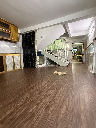 MẶT TIỀN BÙI MINH TRỰC Q 8, NGAY CHỢ KINH DOANH, DT 65M2 3 TẦNG. LỀ 5M