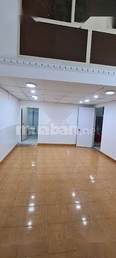 Cho thuê nhanh NC nhà HXH Đồng Đen,P14,Tân Bình 