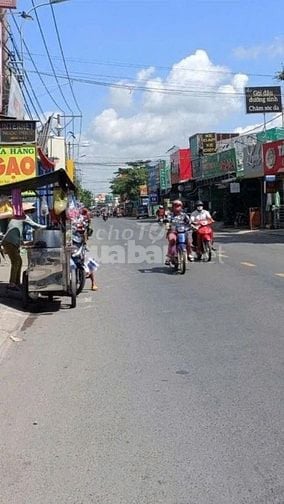 Bán gấp căn nhà ngay chợ Bình Chánh-TP HCM