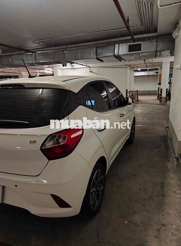 Bán xe i10 đuôi ngắn số tđ, còn siêu mới
