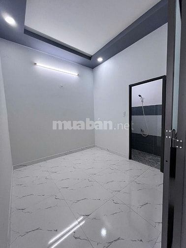 Chính chủ bán nhà 2 tầng gần chợ, sổ hồng riêng, dân cư đông, giá chỉ 