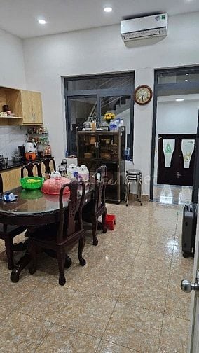 Nhà mặt tiền Nguyễn Trọng Tuyển, phường 1, Tân Bình