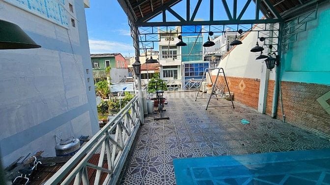 Nhà mặt tiền Nguyễn Trọng Tuyển, phường 1, Tân Bình