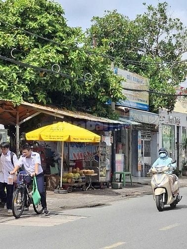 Bán nhà mặt tiền Nguyễn Duy Trinh Quận 2 giá 52 tỷ