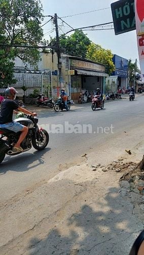 Bán nhà mặt tiền Nguyễn Duy Trinh Quận 2 giá 52 tỷ