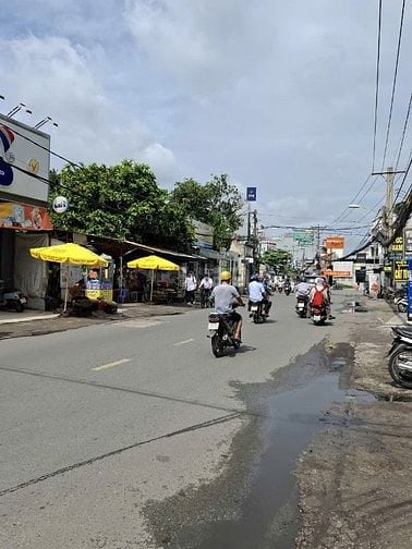Bán nhà mặt tiền Nguyễn Duy Trinh Quận 2 giá 52 tỷ
