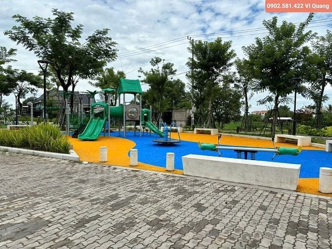 Bán đất SHR (163m2) cạnh Vinhomes Hậu Nghĩa - Long An. Giá 16 triệu/m2