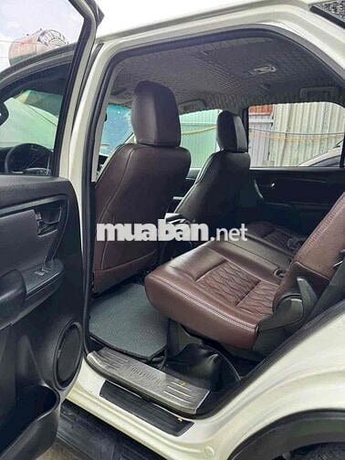 Toyota Fortuner dầu 2020 mode 2022 MT - 90000 km