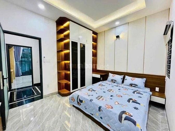 Bán nhà 60m2 ngay AEON Tân Phú, hẻm ôtô, sổ riêng, thu nhập 10tr/tháng