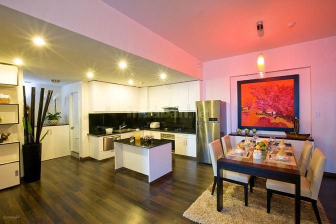 Đi nước ngoài - Sang lại 2PN Sailing Tower Quận 1 Giá hời, view đẹp