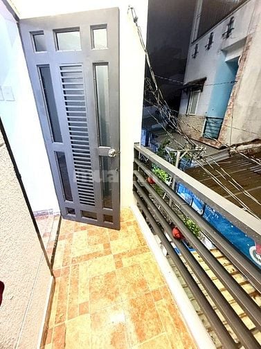 Nhà 2 lầu +ST DT:5x10m, hẻm Cống Lỡ, P15, Q.Tân Bình.