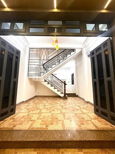 Nhà 2 lầu +ST DT:5x10m, hẻm Cống Lỡ, P15, Q.Tân Bình.