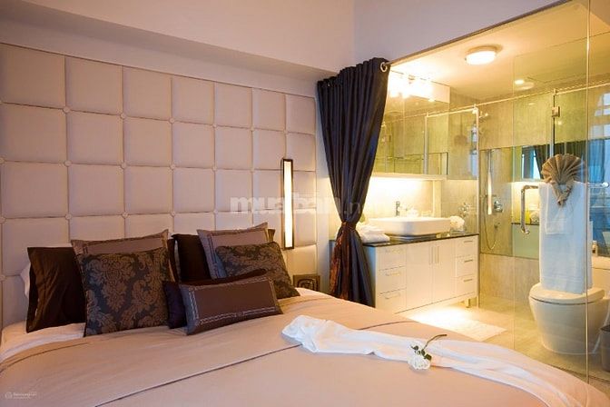 Đi nước ngoài - Sang lại 2PN Sailing Tower Quận 1 Giá hời, view đẹp