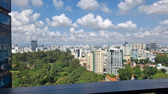 Đi nước ngoài - Sang lại 2PN Sailing Tower Quận 1 Giá hời, view đẹp
