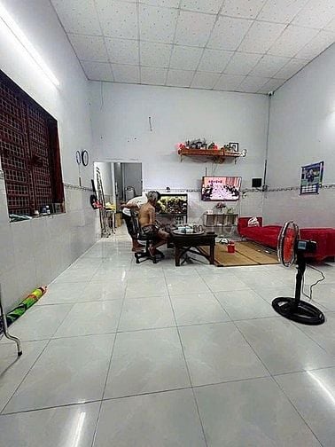  Bán gấp căn nhà cấp 4 dt 94m2 Sẹc Ngắn Tân Hiệp 4 Hóc Môn sổ sẵn 72