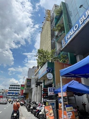 BÁN MẶT TIỀN ĐƯỜNG LỚN ĐC: 33 Hoàng Văn Thụ, PN, 8x18m 6 tấm giá 59 tỷ