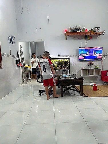 Bán gấp căn nhà cấp 4 dt 94m2 Sẹc Ngắn Tân Hiệp 4 Hóc Môn sổ sẵn 725 t
