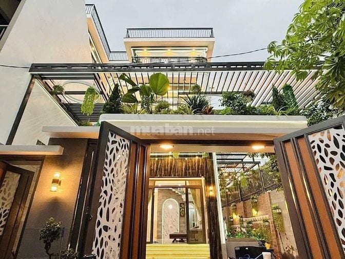 BÁN SIÊU PHẨM BIỆT THỰ SÂN VƯỜN CAO CẤP, sân để 2 xe hơi Đường Số 8