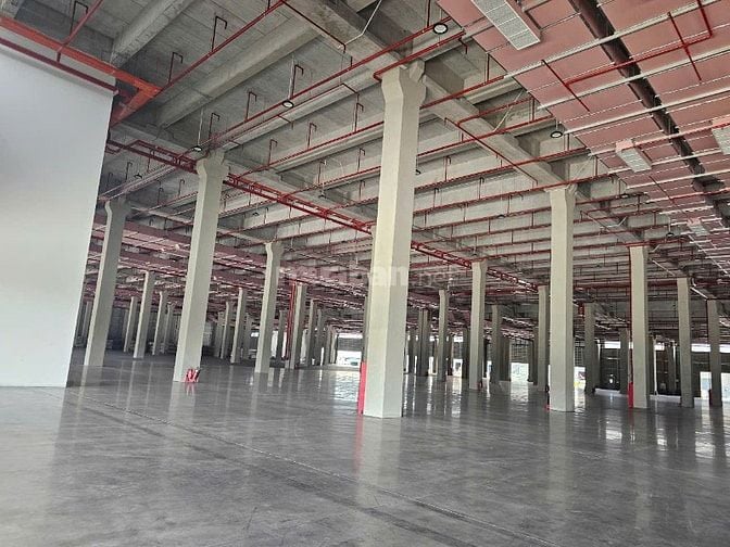 Cho thuê nhà xưởng mới 100% ,KCN Tân Đức, Long An,giá chỉ : 3,5 usd/m2