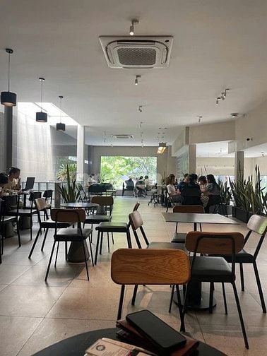 🍰 CHO THUÊ GÓC 2 MẶT TIỀN 𝐓𝐇𝐑𝐄𝐄 𝐎'𝐂𝐋𝐎𝐂𝐊 - QUẬN 3