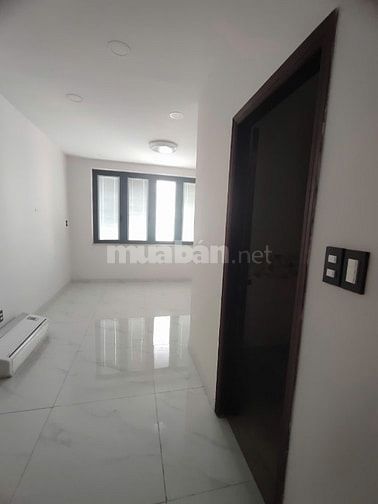 Bán lẻ hoặc nguyên cặp nhà MT Chợ Lớn mới 100%
