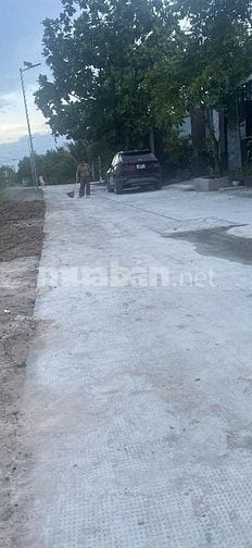 CC cần bán đất NT Châu Văn Liêm, TT Hậu Nghĩa gần VINHOMS 