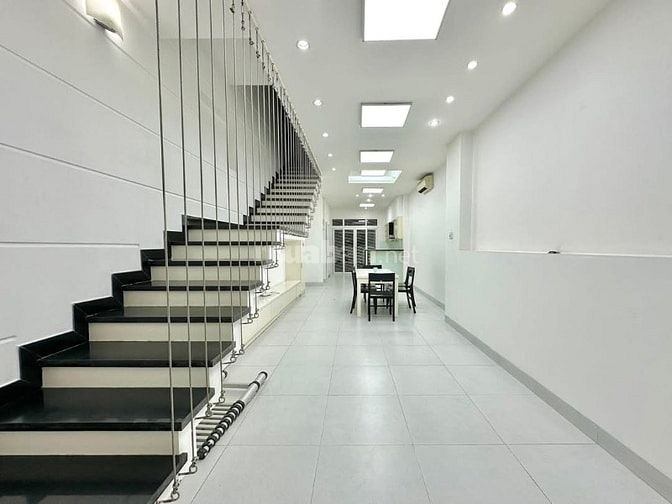Đi nước ngoài định cư bán gấp nhà ở đường Ụ Ghe, phường Tam Phú, Thủ Đ