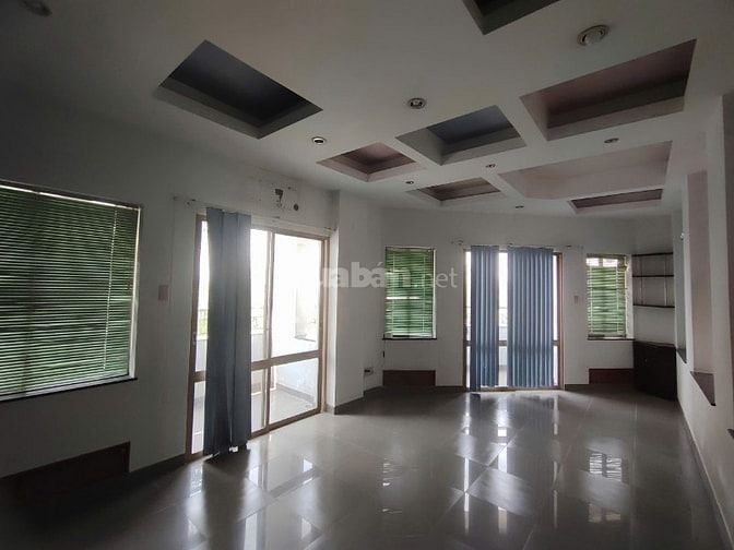 Góc 2 mặt tiền 258 Trần Văn Kiểu 7x22 4 tầng