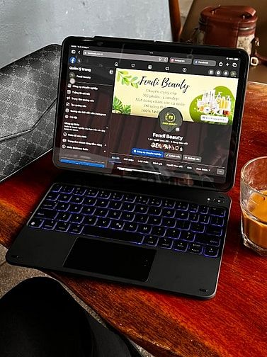 CẦN GẤP VỊ TRÍ BÁN HÀNG TRỰC TIẾP VÀ TRỰC PAGE ONLINE