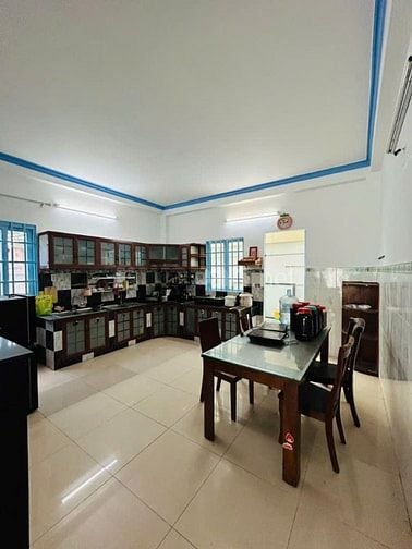 Bán nhà hẻm 6m Nguyễn Thị Thập Quận 7 110m2 4 tầng chỉ 11,7 tỉ.