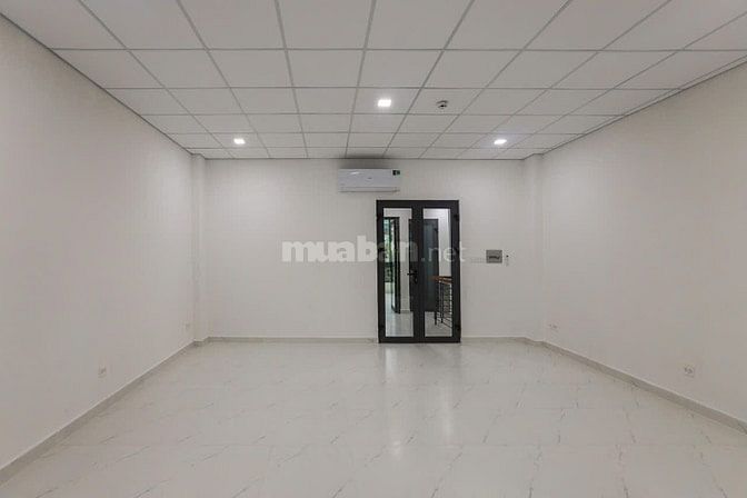 Bán nhà phố 5 tầng, thiết kế mặt kính hiện đại, An Phú, Quận 2.